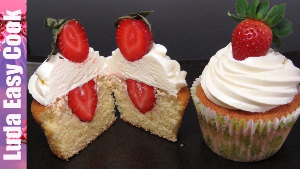 КАПКЕЙКИ на ПРАЗДНИК Вкусные КАПКЕЙКИ с Клубникой - STRAWBERRIES CUPCAKE RECIPE Cupcakes Decorating КАПКЕЙКИ на ПРАЗДНИК Вкусные КАПКЕЙКИ с Клубникой - STRAWBERRIES CUPCAKE RECIPE Cupcakes Decorating