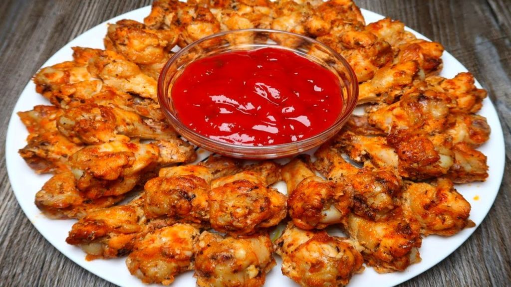 Куриные крылышки в кефире. Очень быстро и вкусно! Как приготовить нежные куриные крылья в духовке Куриные крылышки в кефире. Очень быстро и вкусно! Как приготовить нежные куриные крылья в духовке