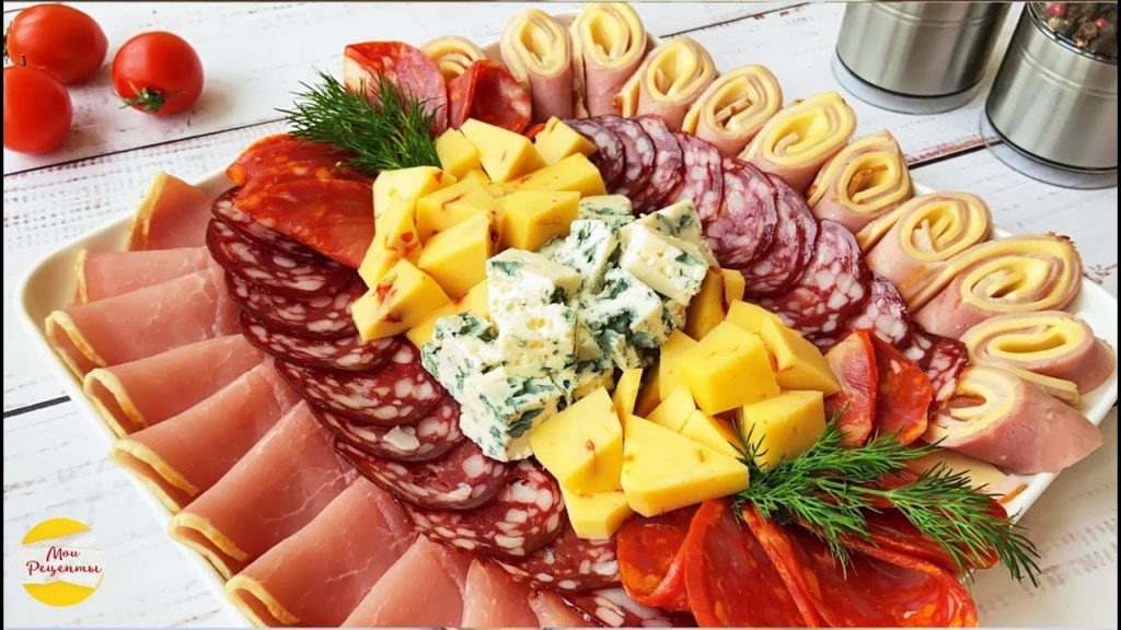 Красивая НАРЕЗКА на ПРАЗДНИЧНЫЙ СТОЛ! Как подать мясо, колбасу и сыр на одной тарелке! Красивая НАРЕЗКА на ПРАЗДНИЧНЫЙ СТОЛ! Как подать мясо, колбасу и сыр на одной тарелке!