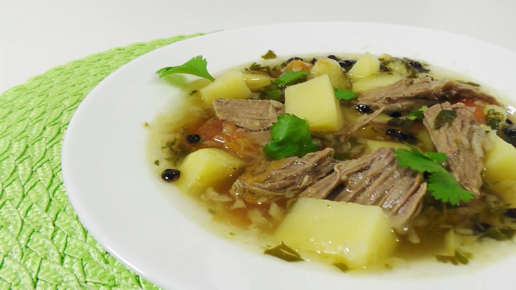 Густой мясной суп с барбарисом и кориандром видео рецепт