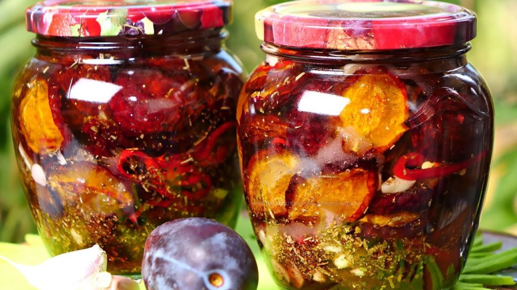 Даже в ресторане не подают такую закуску! Вяленый деликатес из обычной сливы! Даже в ресторане не подают такую закуску! Вяленый деликатес из обычной сливы!