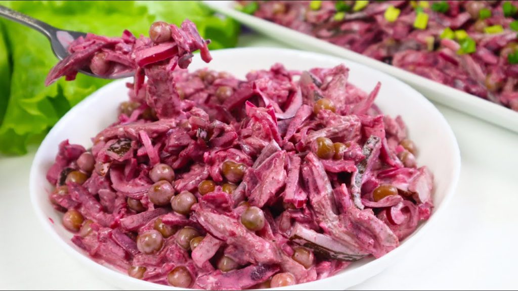 Этот Салат не просто удивил, он Ошеломил!Королевский салат со СВЕКЛОЙ и Мясом! Просто,Но Вкусно! Этот Салат не просто удивил, он Ошеломил!Королевский салат со СВЕКЛОЙ и Мясом! Просто,Но Вкусно!