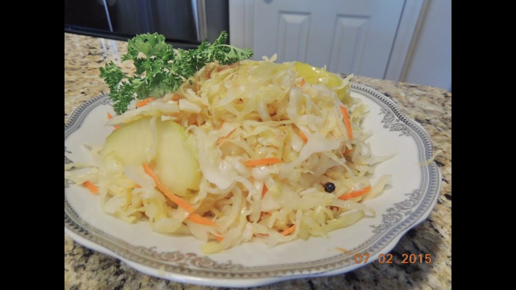 КВАШЕНАЯ КАПУСТА  с яблоками и медом.