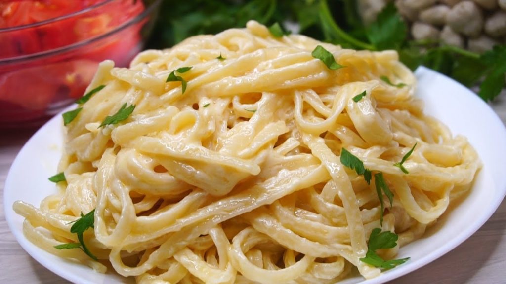 Таким способом  Можно приготовить Вкусно так, что язык проглотишь обычные Макароны!