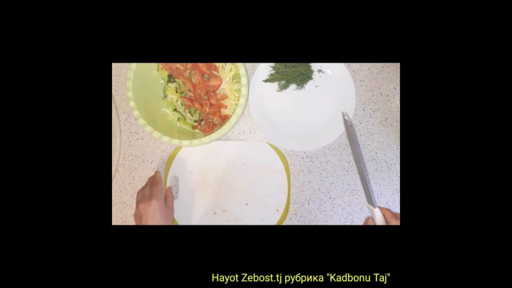 ПРОСТОЙ НУУУУ ОЧЕНЬ ВКУСНЫЙ САЛАТ🥗!!! МЕНЬШЕ ИНГРЕДИЕНТОВ, БОЛЬШЕ ВКУСА 😋