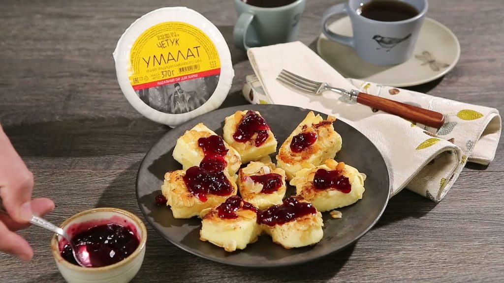 Жареный четук с клюквенным джемом