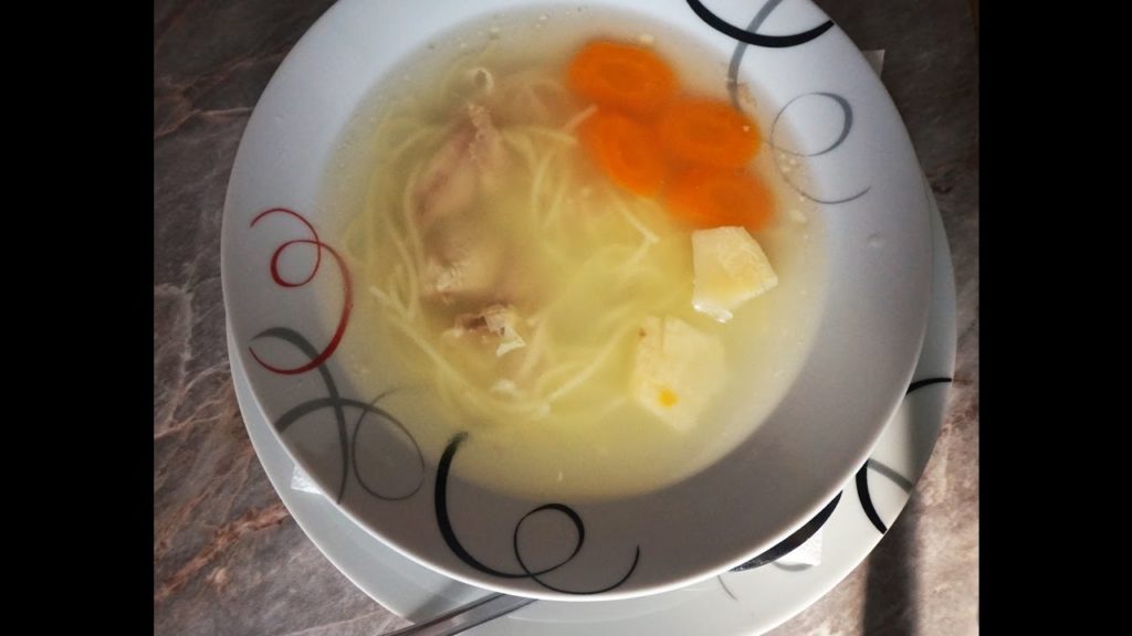 Бульон из курицы в мультиварке