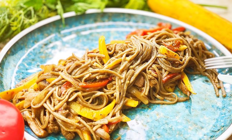 Лапша с овощами и мясом по-тайски - Быстрый ужин за 15 минут