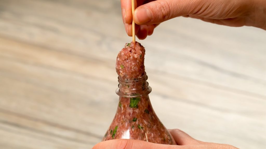 Совсем не классика, но как же вкусно! Хрустящий багет с сочной и ароматной начинкой! | Appetitno.TV Совсем не классика, но как же вкусно! Хрустящий багет с сочной и ароматной начинкой! | Appetitno.TV