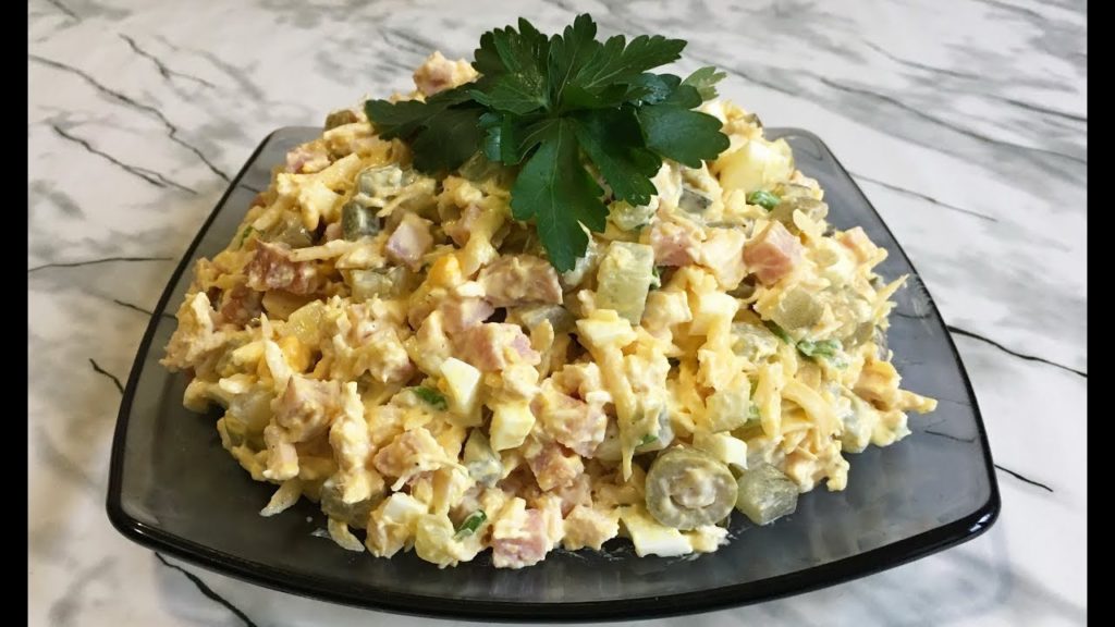 Салат "Барышня" Очень Вкусный и Быстрый в Приготовлении!!! / Салат с Ветчиной / Ham Salad