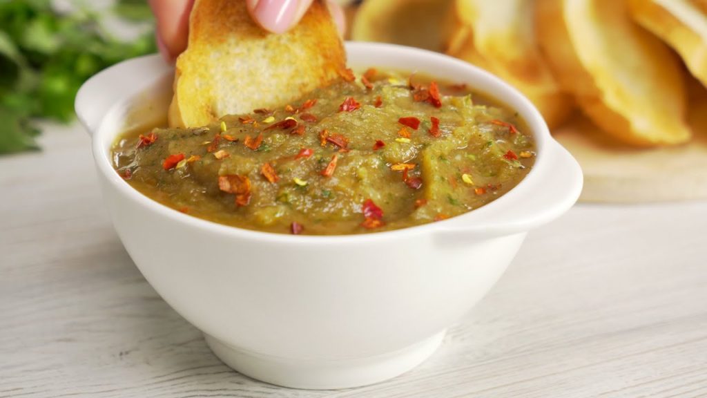 Вкуснейшая КИОПУЛУ - икра из зеленого сладкого перца и баклажанов. Рецепт от Всегда Вкусно! Вкуснейшая КИОПУЛУ - икра из зеленого сладкого перца и баклажанов. Рецепт от Всегда Вкусно!