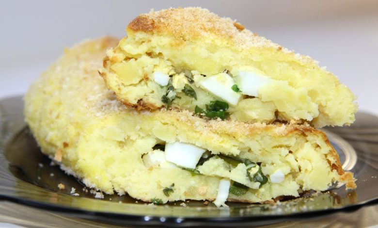 Картофельные рулеты с луком и яйцом. Рецепт сытной закуски Картофельные рулеты с луком и яйцом. Рецепт сытной закуски