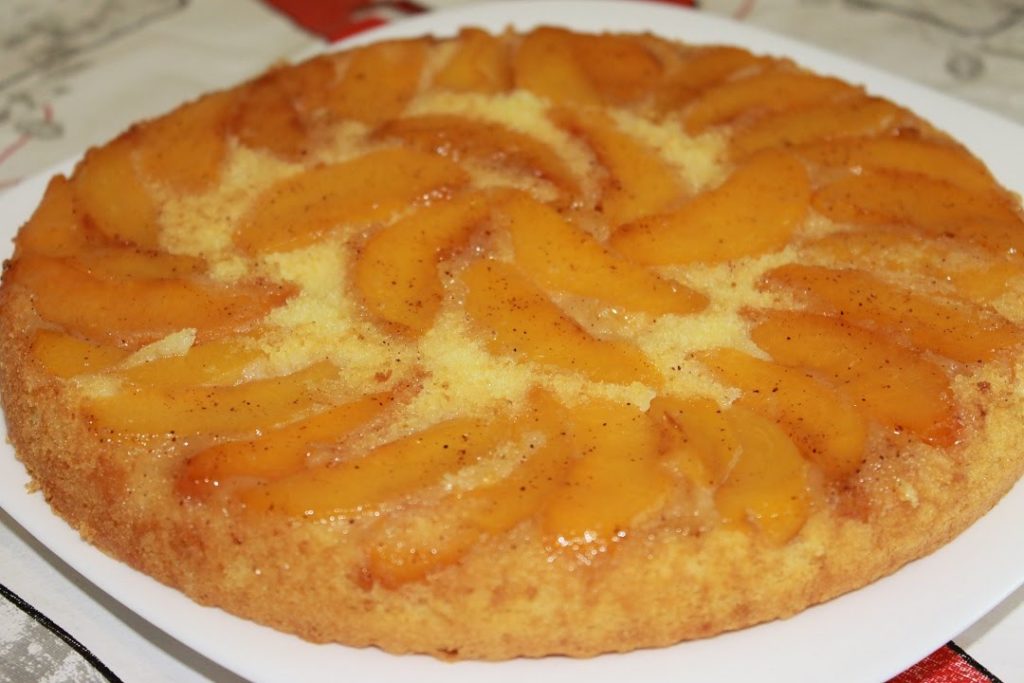 Пирог-перевертыш с персиками. Персиковый пирог.(Upside-Down Peach Cake)