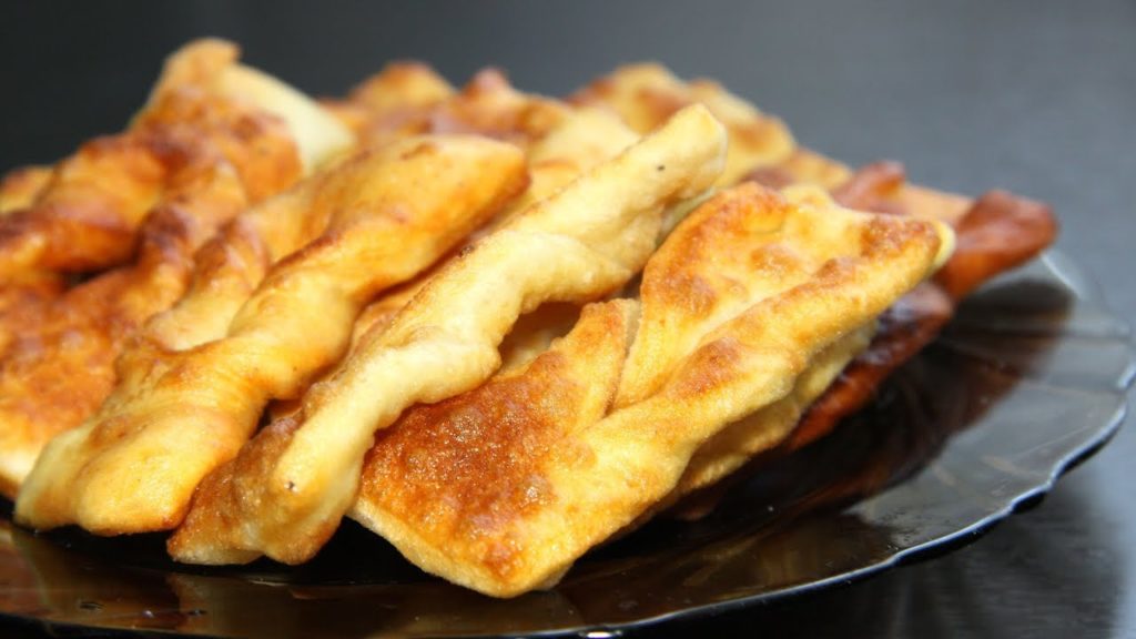 Картофельный хворост. Рецепт за 40 рублей