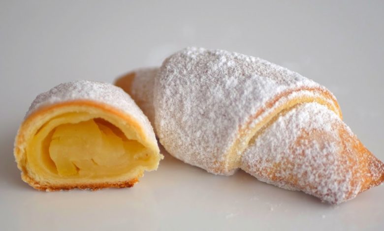 Нежные рогалики с яблоками + Рецепт универсального песочно-дрожжевого теста. Вариант 1 Нежные рогалики с яблоками + Рецепт универсального песочно-дрожжевого теста. Вариант 1