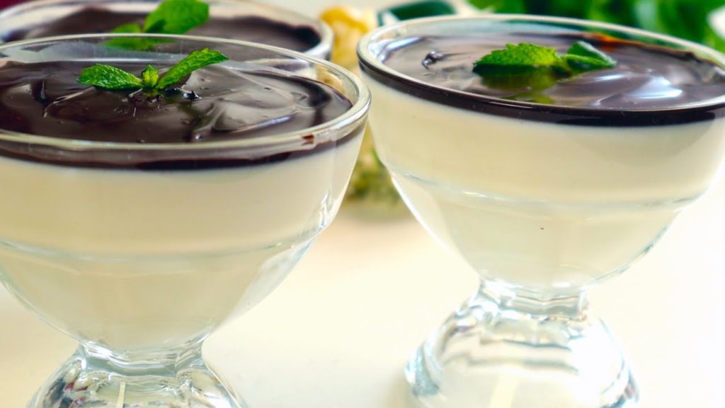 Из Сметаны и Шоколада Очень ПРОСТО,НО как Вкусно! Десерт " Птичье Молоко" Из Сметаны и Шоколада Очень ПРОСТО,НО как Вкусно! Десерт " Птичье Молоко"