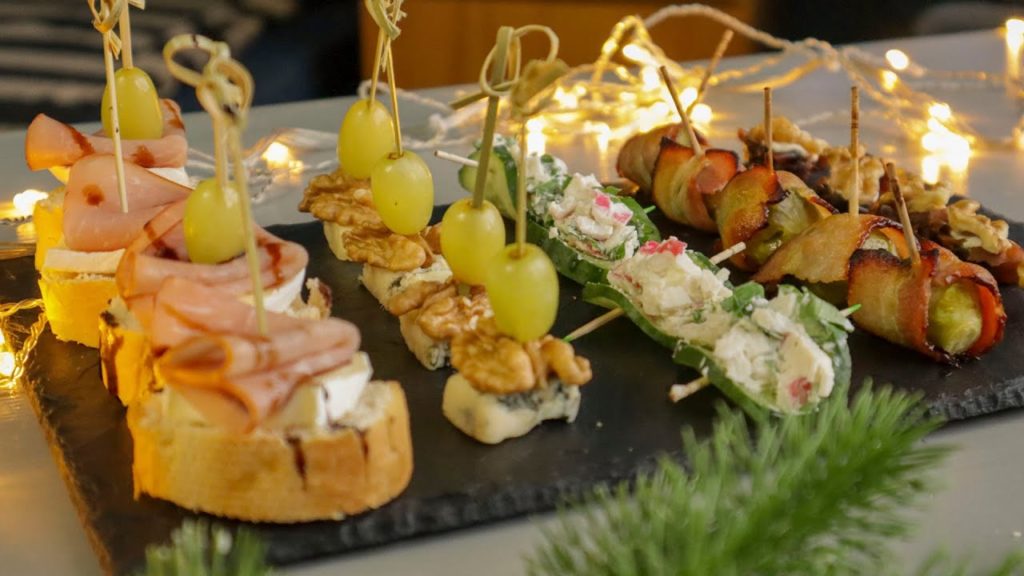 5 ЗАКУСОК на НОВЫЙ ГОД 2023 - Вкусно, Просто и КРАСИВО! КАНАПЕ на НОВОГОДНИЙ СТОЛ 2023 5 ЗАКУСОК на НОВЫЙ ГОД 2023 - Вкусно, Просто и КРАСИВО! КАНАПЕ на НОВОГОДНИЙ СТОЛ 2023