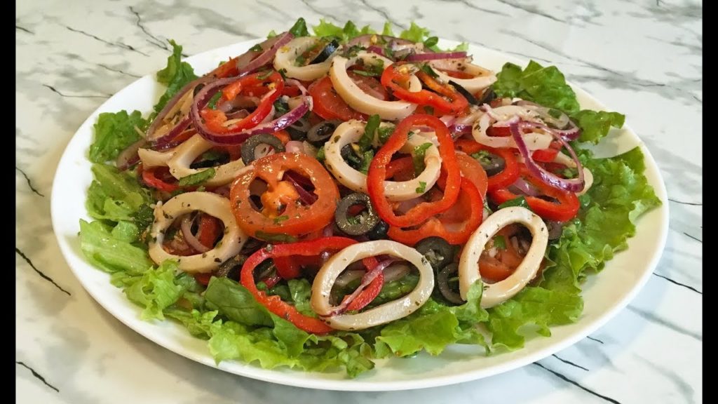 ПОТРЯСАЮЩИЙ САЛАТ С КАЛЬМАРАМИ БЕЗ МАЙОНЕЗА!!! / Cаlamari Salad