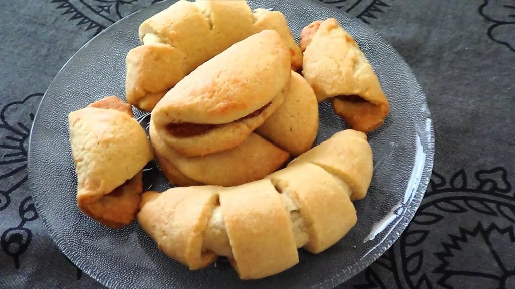 Elmalı kurabiye. Песочное печенье с яблочной начинкой. Турецкая кухня. Elmalı kurabiye. Песочное печенье с яблочной начинкой. Турецкая кухня.