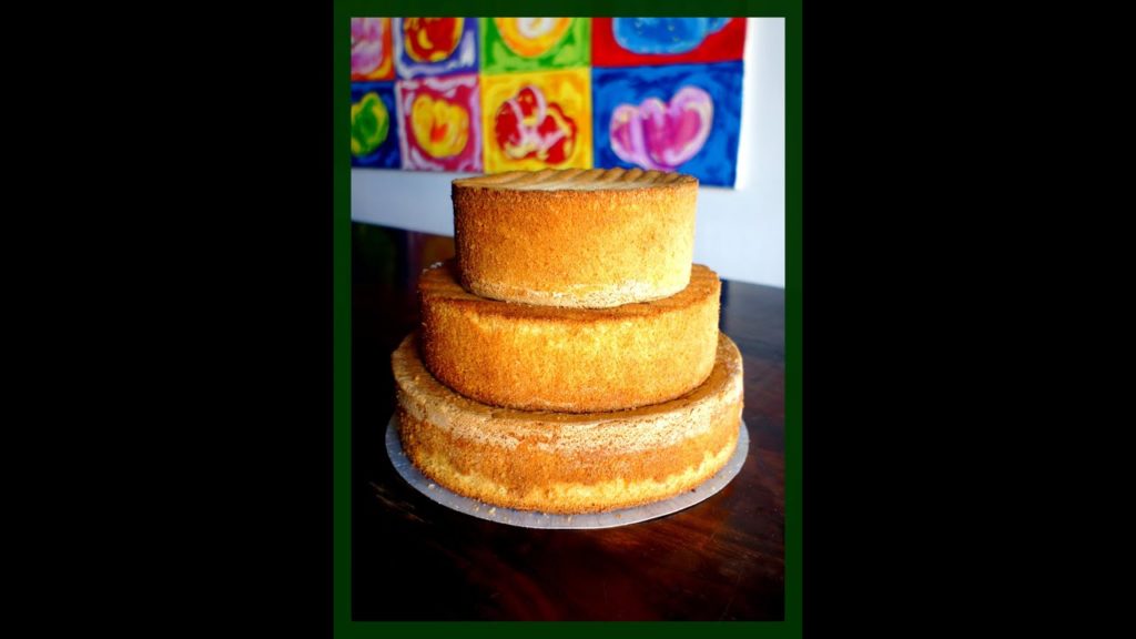 Biskuit Boden - Rezept & Tutorial - von Kuchenfee