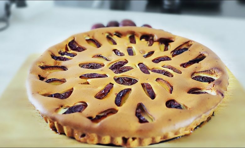 Творожный пирог со сливами. Нежно, ароматно и очень вкусно Творожный пирог со сливами. Нежно, ароматно и очень вкусно