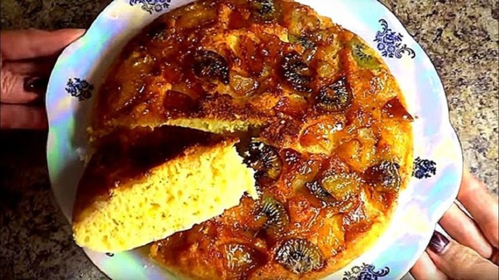 Фруктовый пирог на сковороде. Все в восторге от его вкуса.