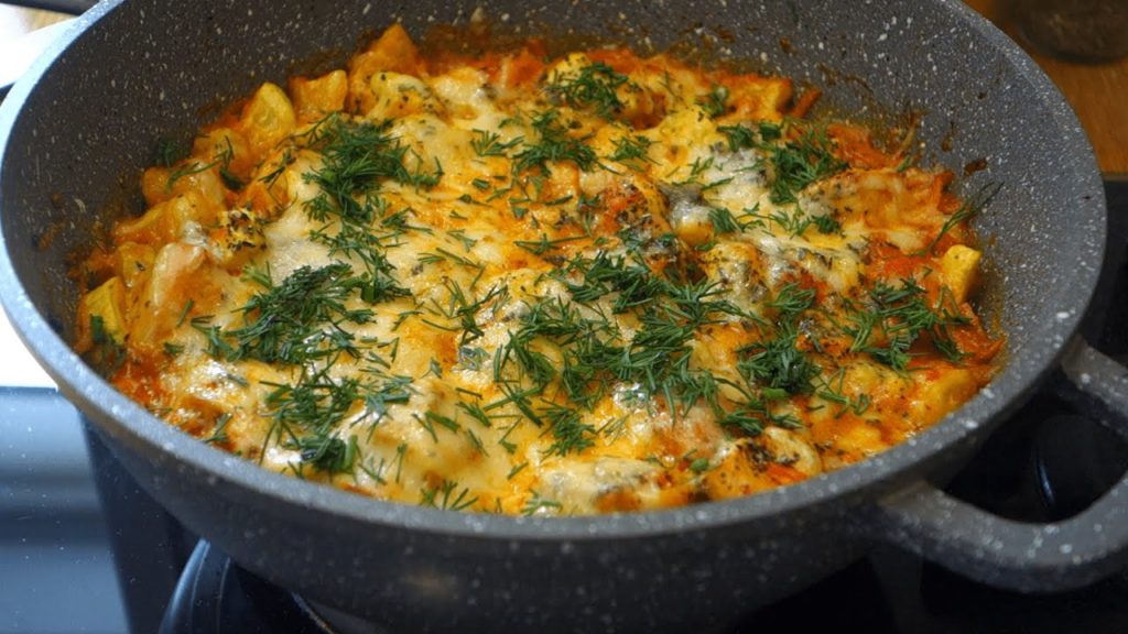 КАБАЧКИ ПО ЭТОМУ РЕЦЕПТУ ЕДЯТ ВСЕ КАБАЧКИ С КУРИЦЕЙ И СЫРОМ
