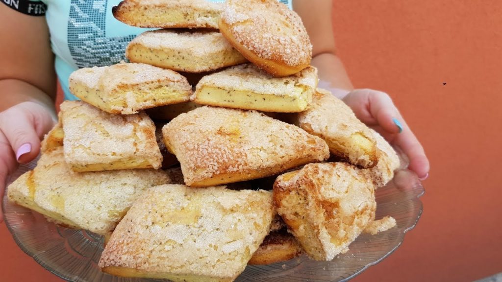 МНОГО, ВКУСНО И НЕ ДОРОГО! Коржи По Бабушкиному РЕЦЕПТУ на Кефире