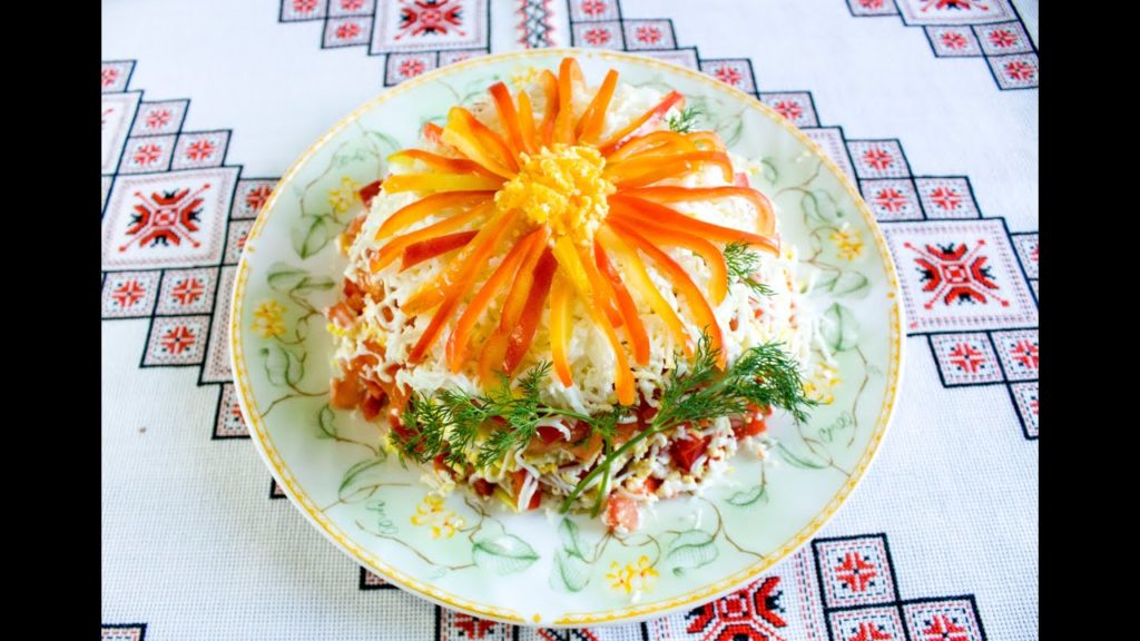 Вкусные салаты с курицей Салат Айстра Рецепти салатів з куркою Салат с куриной грудкой и помидором