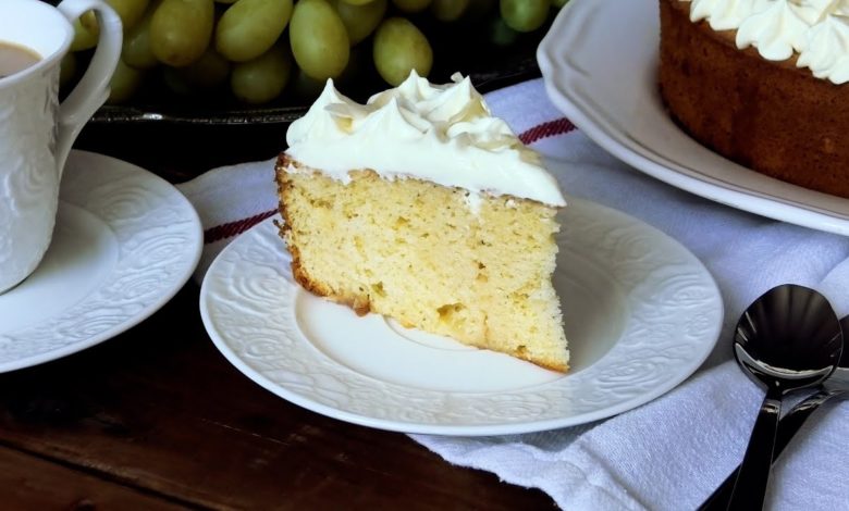 Лёгкий и сочный торт *ТРИ МОЛОКА*!//Light and juicy cake *THREE MILKS*!