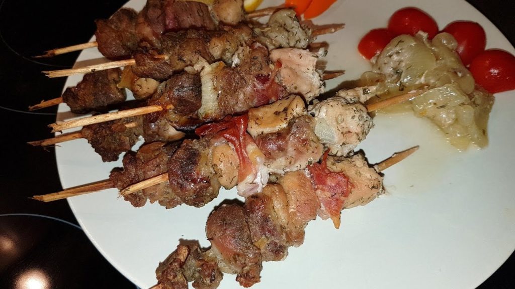 Шашык из духовки сразу на праздничый стол!!!