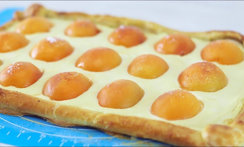 Слоеная выпечка с абрикосами. Пирог с творогом и абрикосами из слоеного теста