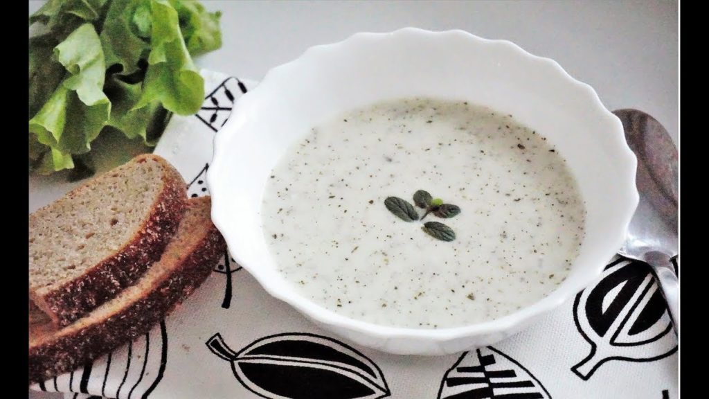 Йогуртовый суп с рисом и мятой. Турецкая кухня/Yogurt corbasi tarifi