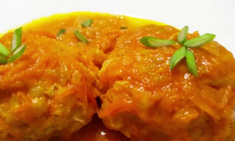 Нежные мясные тефтели с булгуром и кабачком в овощной подливке Просто Вкусно.Рецепт вкусных тефтелей