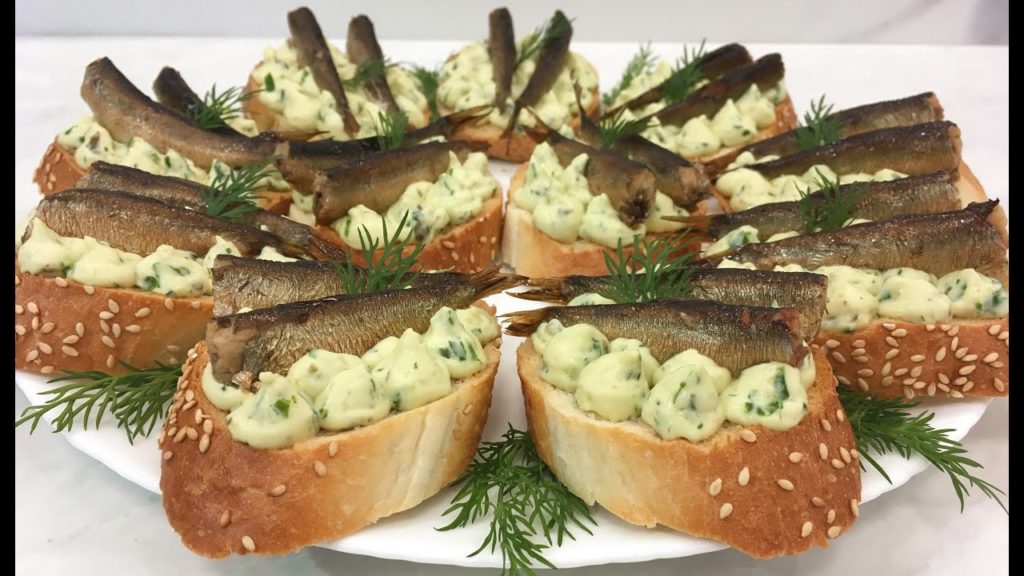 Новые Новогодние Бутерброды со Шпротами Очень Вкусно!!! / Праздничные Бутерброды / Sprat Sandwiches