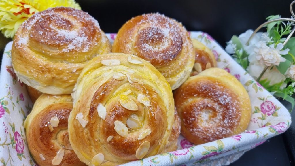 Se hai 1 uovo, farina e latte prepara queste deliziosa ricetta! sofficissimi e buonissimi. 608
