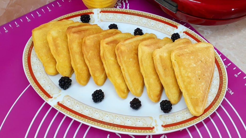 Даже дети просят добавки!Коржики за 5 МИНУТ без ДУХОВКИ! 5 minutes Spongy Vanilla Cake