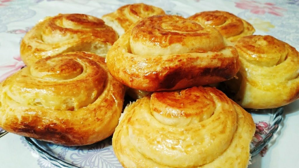 Pambıq kimi yumşaq yağlı bulka resepti. Schnecken - krapfen bulkalar