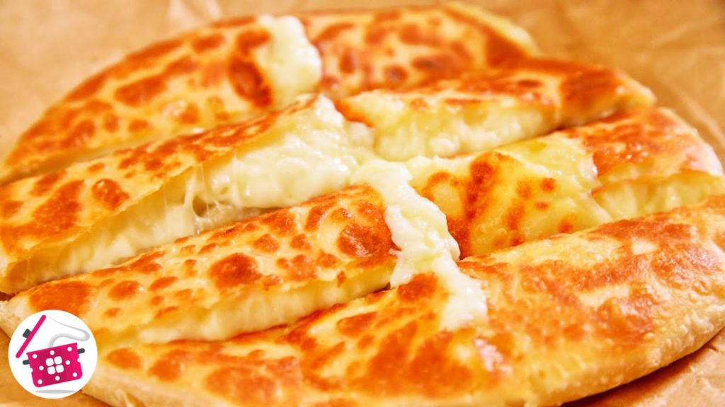 Без духовки, без дрожжей, без яиц! Лучше чем пицца! Сырно-картофельный хлеб, запеченный на сковороде