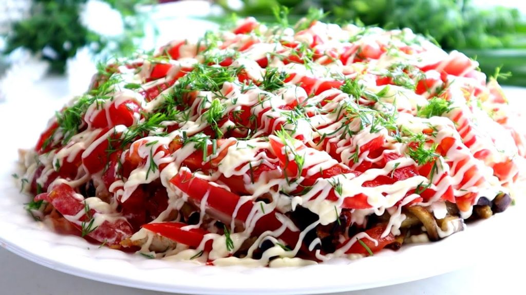 Он Бесподобен! Салат "Обжора" / Из простых продуктов очень вкусный салат Он Бесподобен! Салат "Обжора" / Из простых продуктов очень вкусный салат
