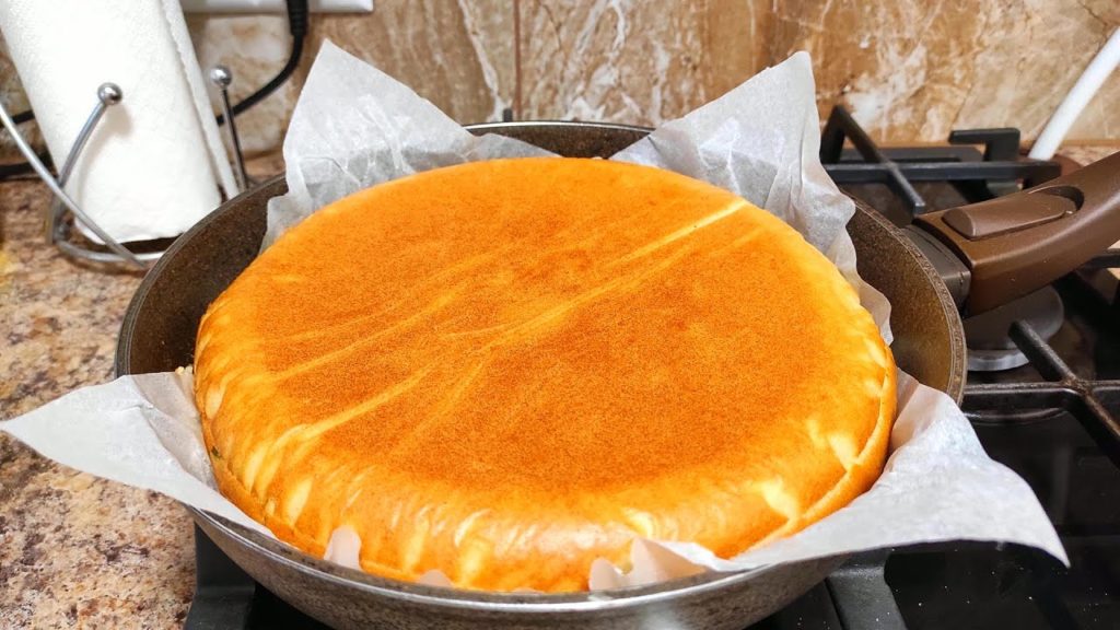 Шикарный Куриный Пирог на Сковороде! В 💯 раз Вкуснее любой пиццы! Шикарный Куриный Пирог на Сковороде! В 💯 раз Вкуснее любой пиццы!