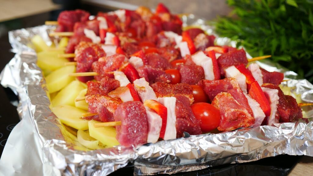 Свиной Шашлык в Духовке. Вкусный  и Сытный обед