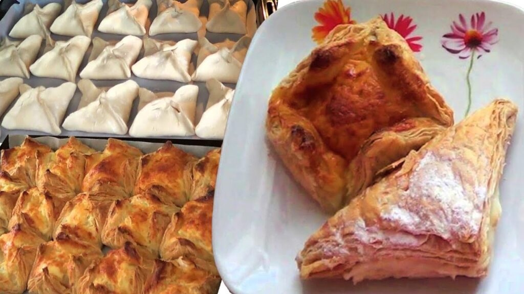 Печем слойки с сыром и заварным кремом.