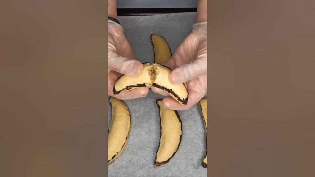 Banan şirniyyatı hazıırlanması birdə belə sınayın 👍😋 #shortsvideo #qısavideolar #shorts #şirniyyat Banan şirniyyatı hazıırlanması birdə belə sınayın 👍😋 #shortsvideo #qısavideolar #shorts #şirniyyat