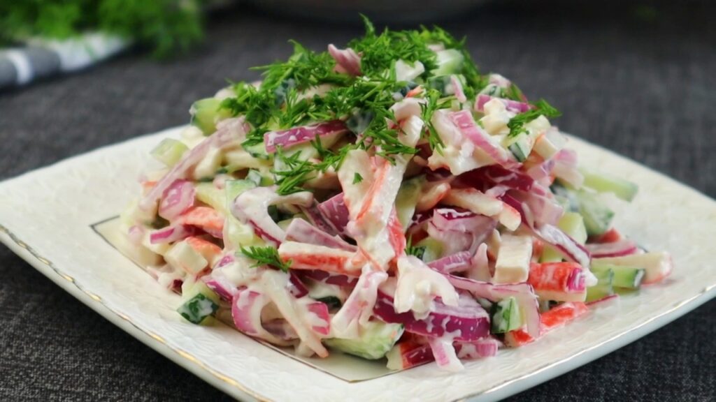 Всего ТРИ ингредиента!  Крабовый  Салат по- Новому! Два вкусных  свеженьких рецепта