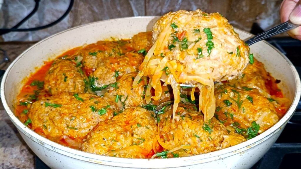 ГОЛУБЦЫ Приготовленные так, в 100 раз ВКУСНЕЕ! Очень Сочные и Нежные! Быстрый Рецепт на Сковороде!