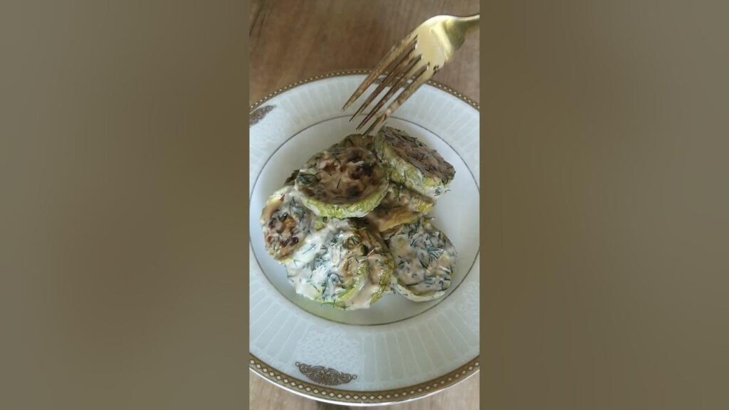 Кабачки в духовке с соусом-заправкой Рецепты быстро и вкусно #рецепты #рецепт